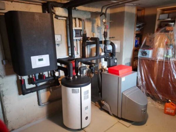Installation d’une pompe à chaleur air/eau, un chauffe-eau thermodynamique et une climatisation, 73190