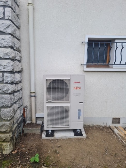 Installation d'une pompe à chaleur air et eau à La Ravoire